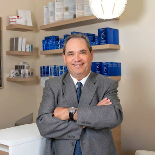 Brian R, MD