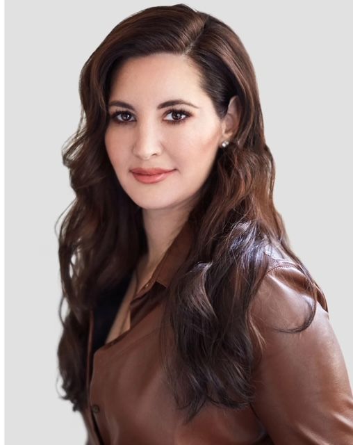 Roxanna N, DO Psychiatrist